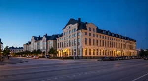Rivitalo vai kerrostalo – kumpi sopii paremmin lapsiperheelle?